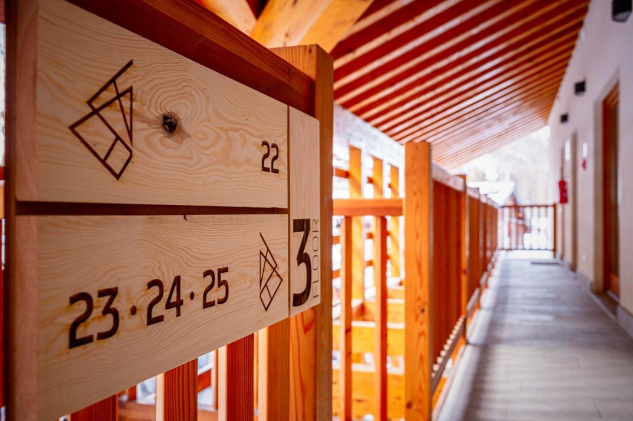 Alta Luce Mountain Lodge Грессоней-ла-Трините Экстерьер фото